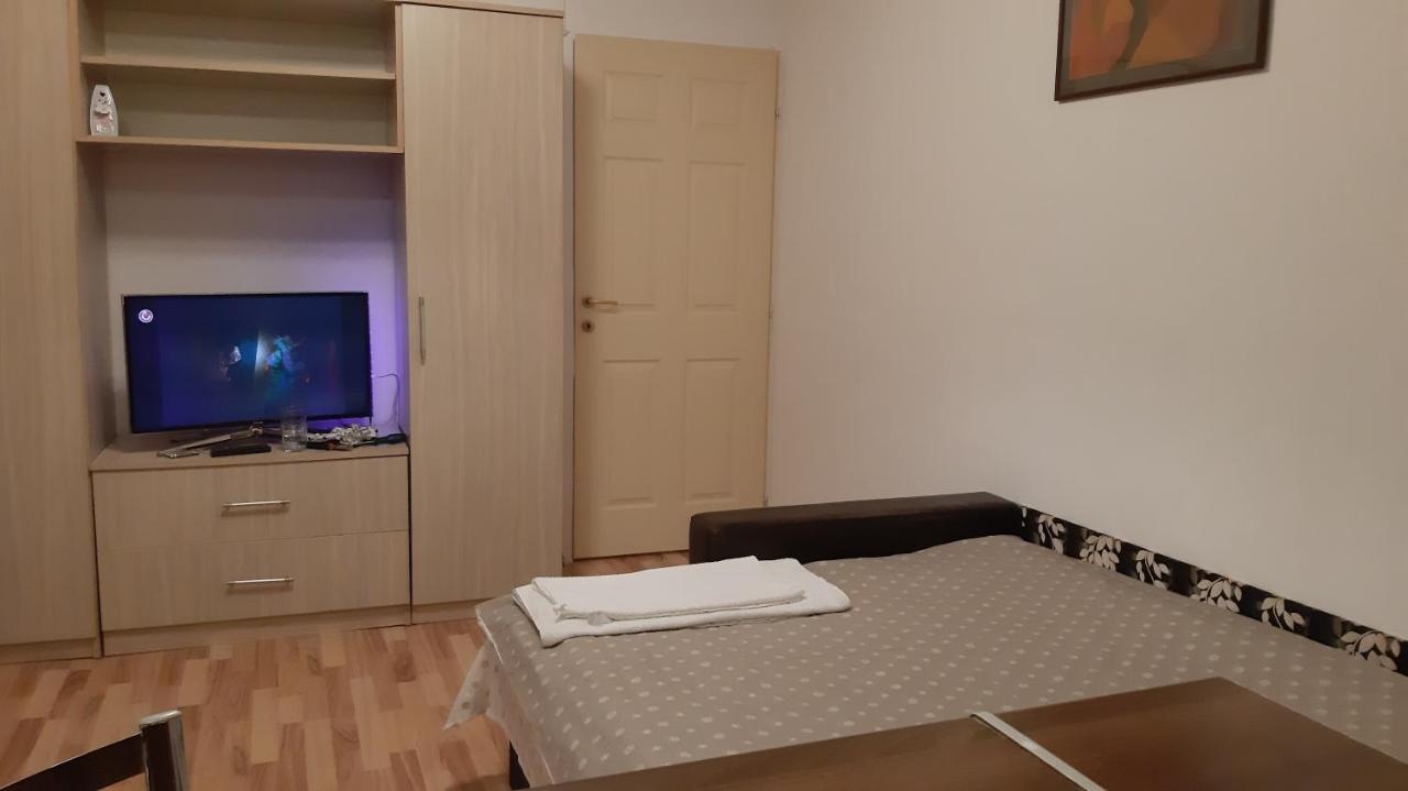 Studio Timpuri Noi 50 Bucarest Esterno foto